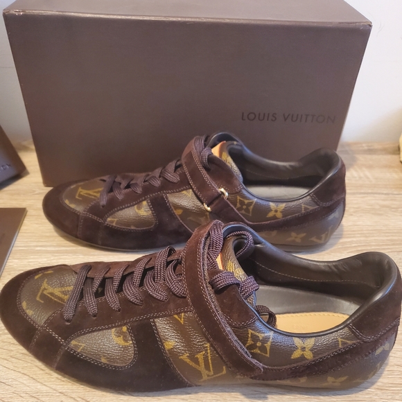 Pre-owned Louis Vuitton Globe Trotter brown suede monogram sneakers 39.5 or US 9 - Picture 4 of 11
